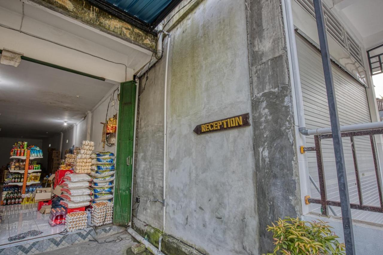 L Degus Hostel Toyapakeh エクステリア 写真